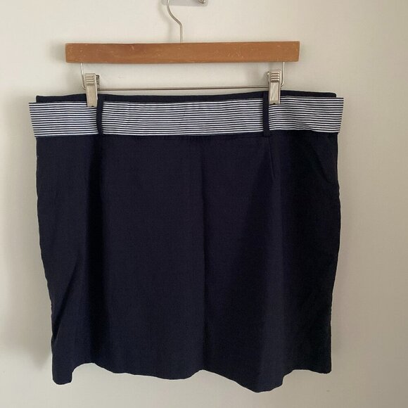 S.C.&Co. Stretchy Linen Texture Navy Skorts Striped Fabric Belt Side Pockets S16 - Picture 2 of 7